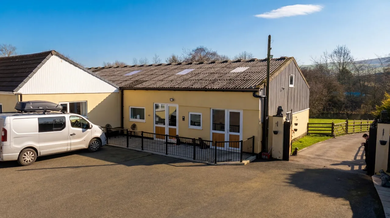 Skipton Road, Earby, BB18, photo 33