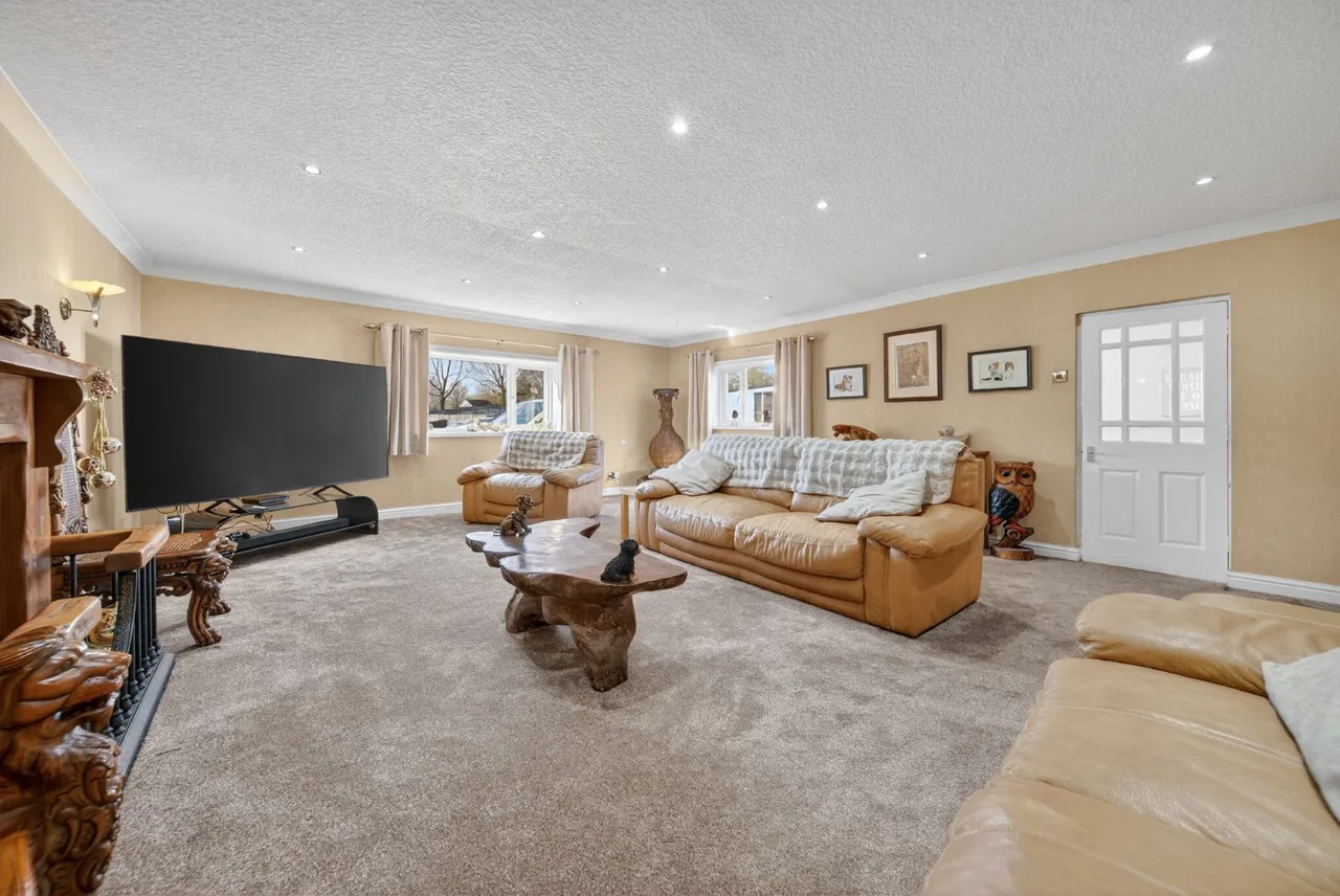 Skipton Road, Earby, BB18, photo 14