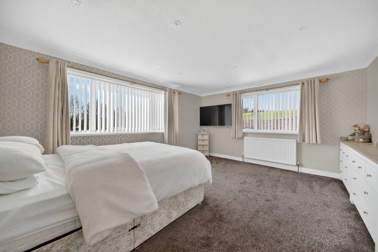 Skipton Road, Earby, BB18, photo 12