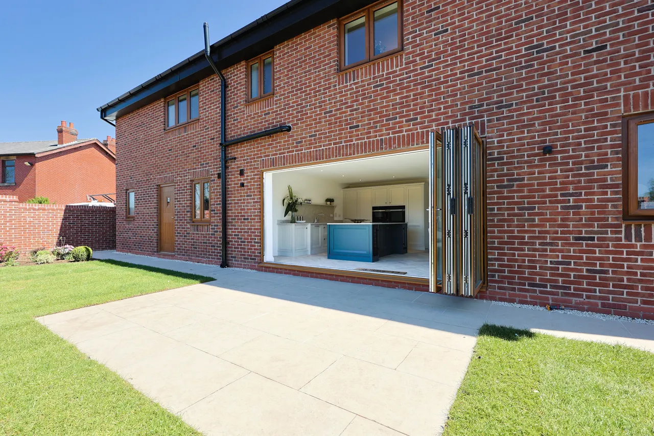 Preston Road, Chorley, photo 14