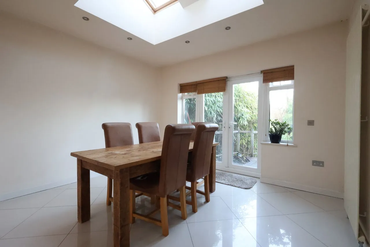 Tan House Court, Shirenewton, NP16, photo 2