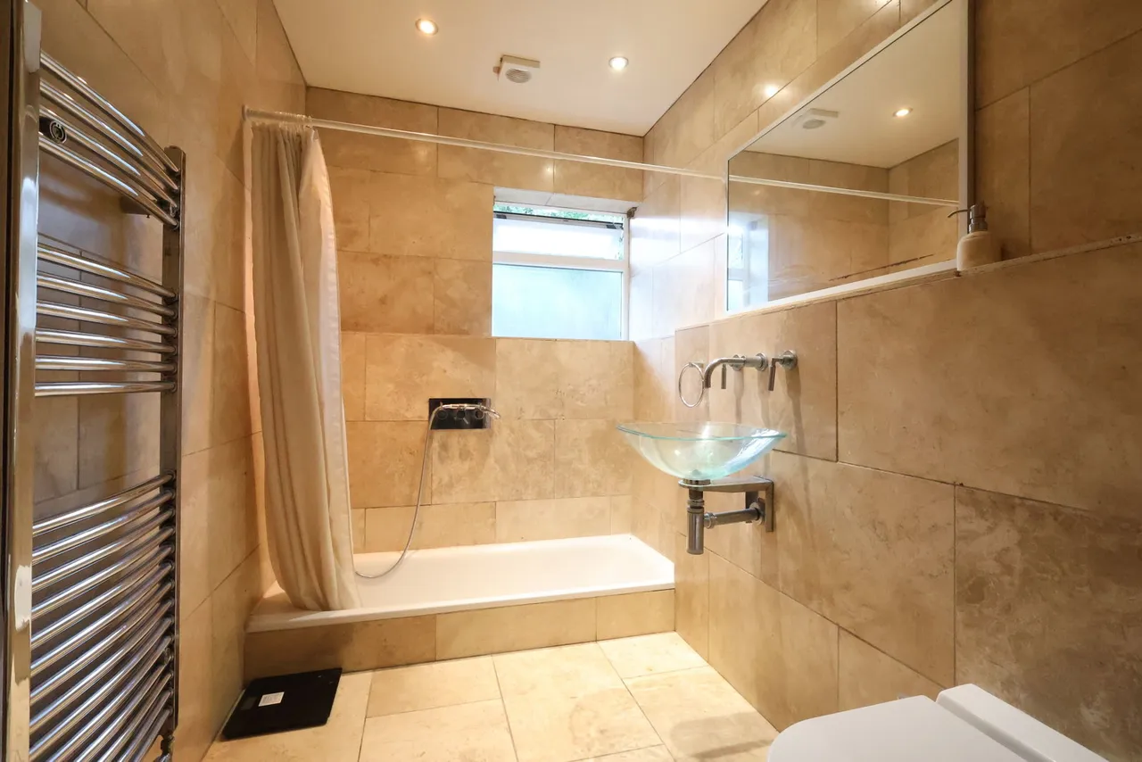 Tan House Court, Shirenewton, NP16, photo 10