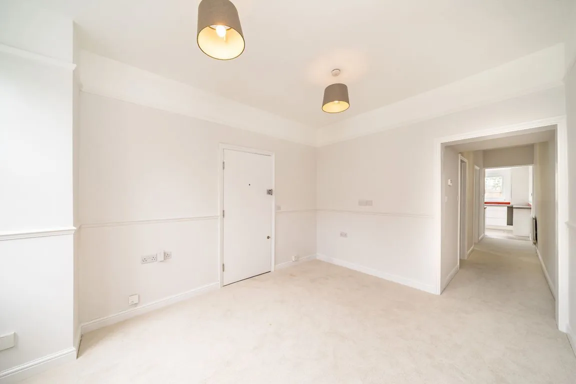 Strathville Road, SW18, photo 4