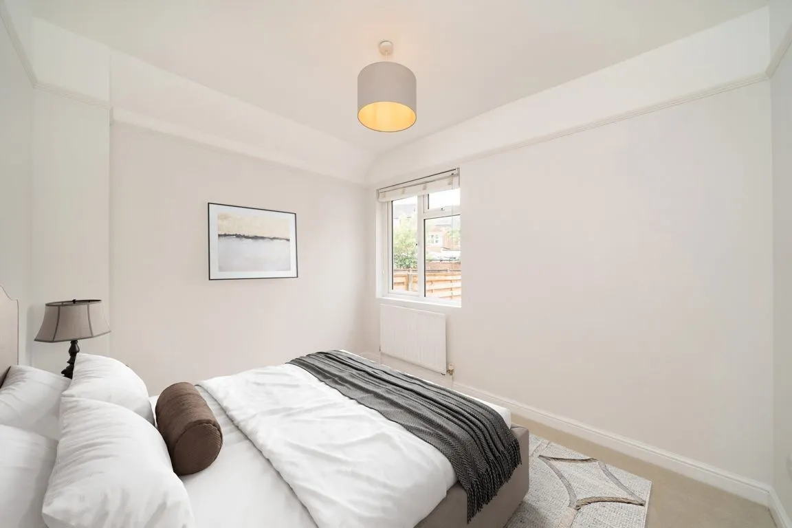 Strathville Road, SW18, photo 5