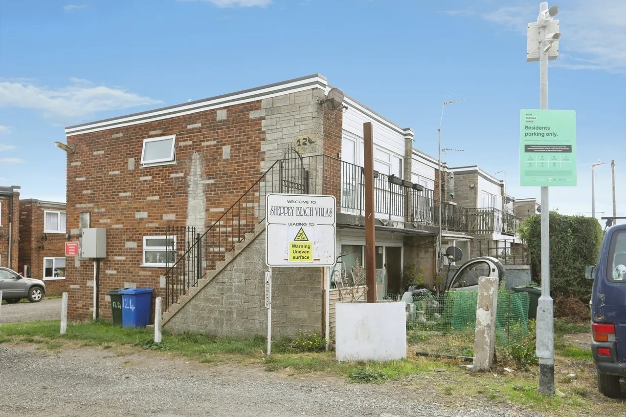 Manor Way, Leysdown-on-Sea, ME12, photo 8