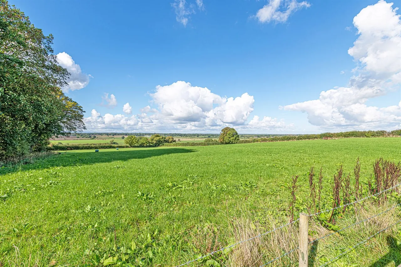 Ferma Lane, Chester, photo 16