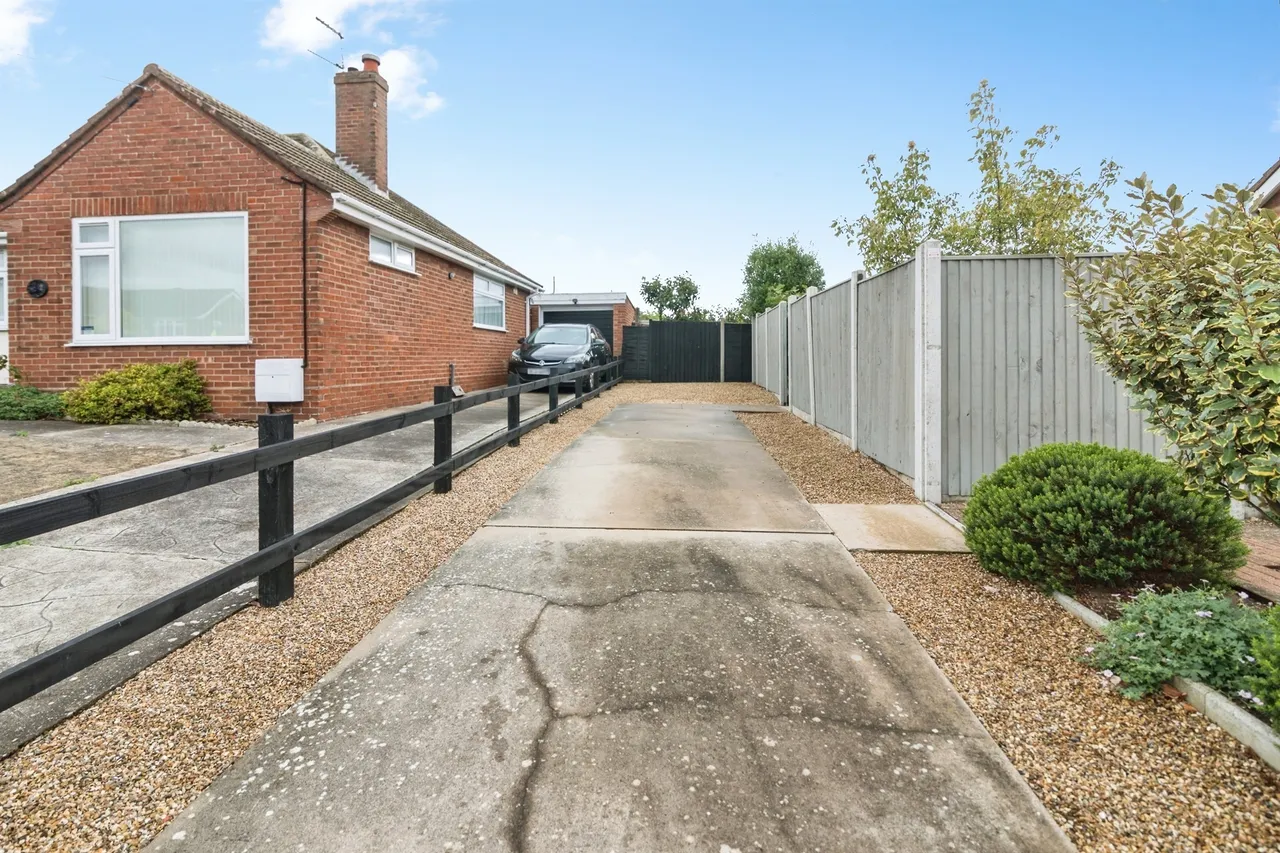 Oulton Road, Lowestoft, NR32, photo 20