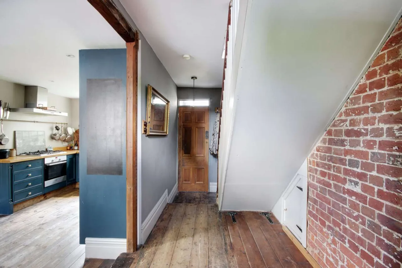 Church Road, Tunbridge Wells, Kent, TN1 1JT, photo 2