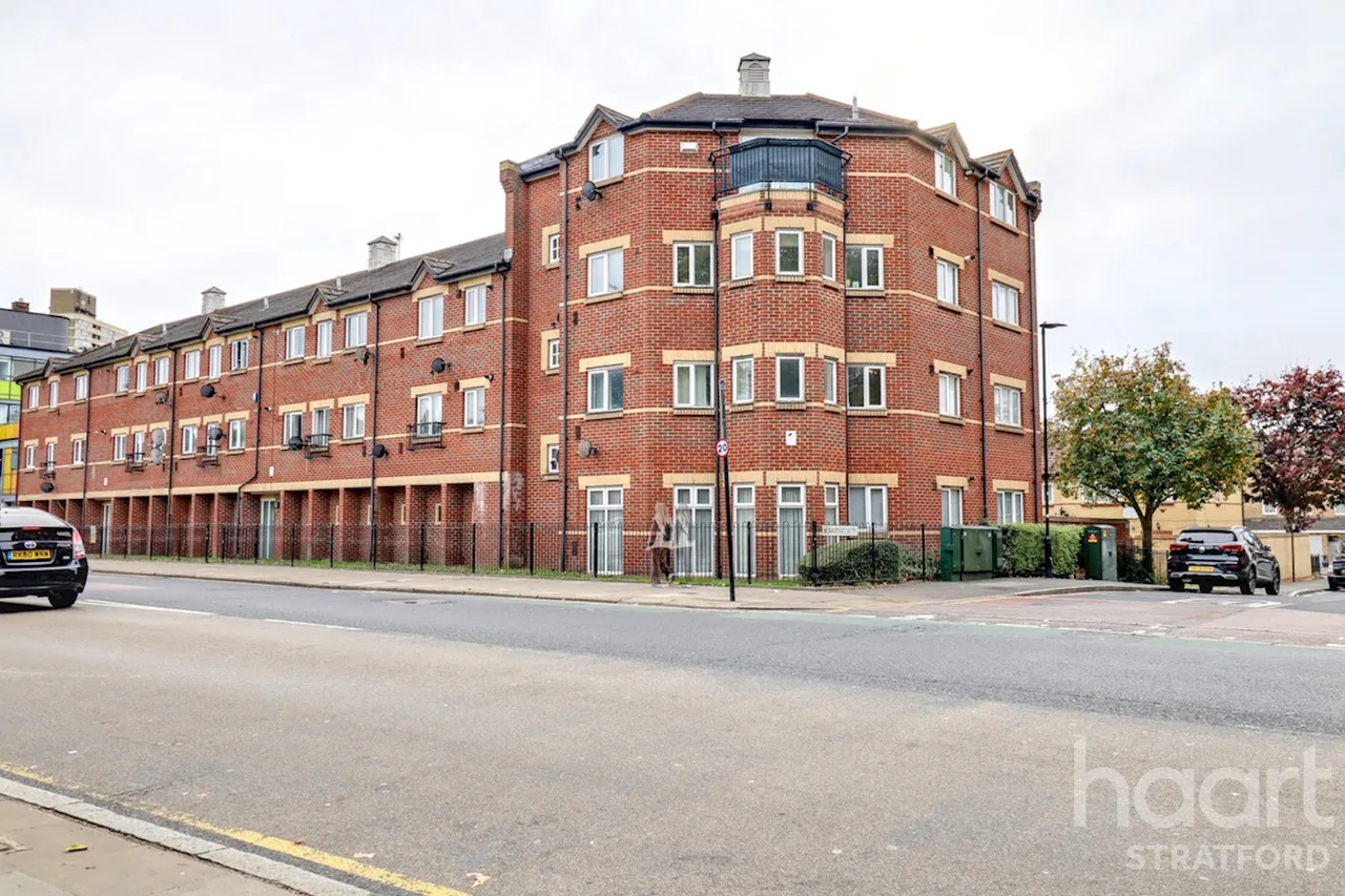 1 bed flat for sale, Barnby Street, Stratford, E15