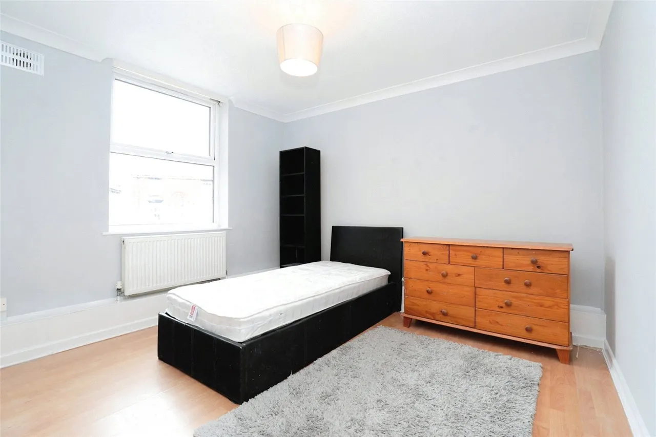 Landport Street, Southsea, PO5, photo 14