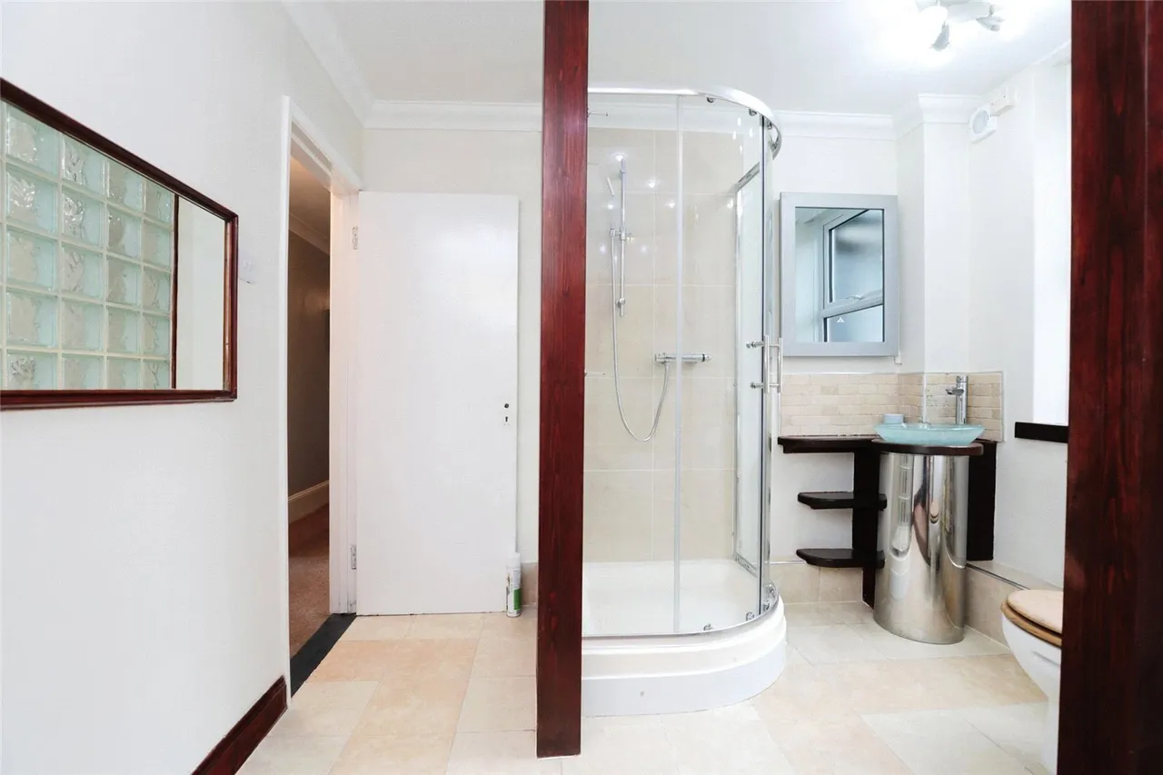 Landport Street, Southsea, PO5, photo 9
