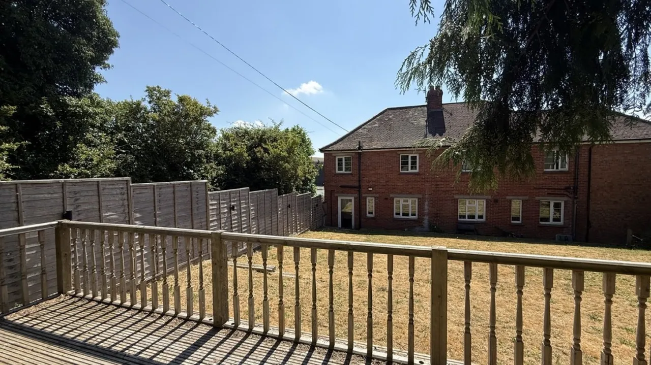 Longbridge Deverill, Warminster, photo 2