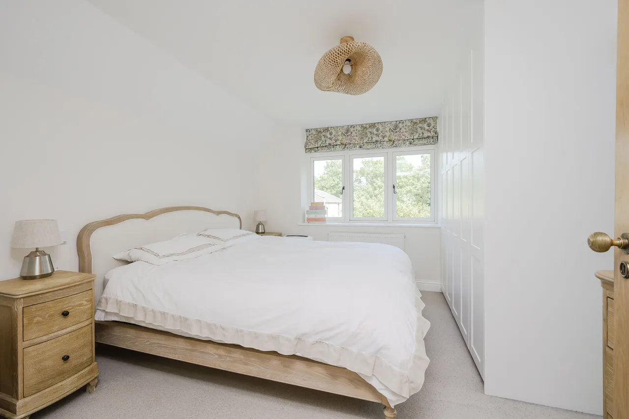 Mostyn Road, Merton Park, SW19, photo 7