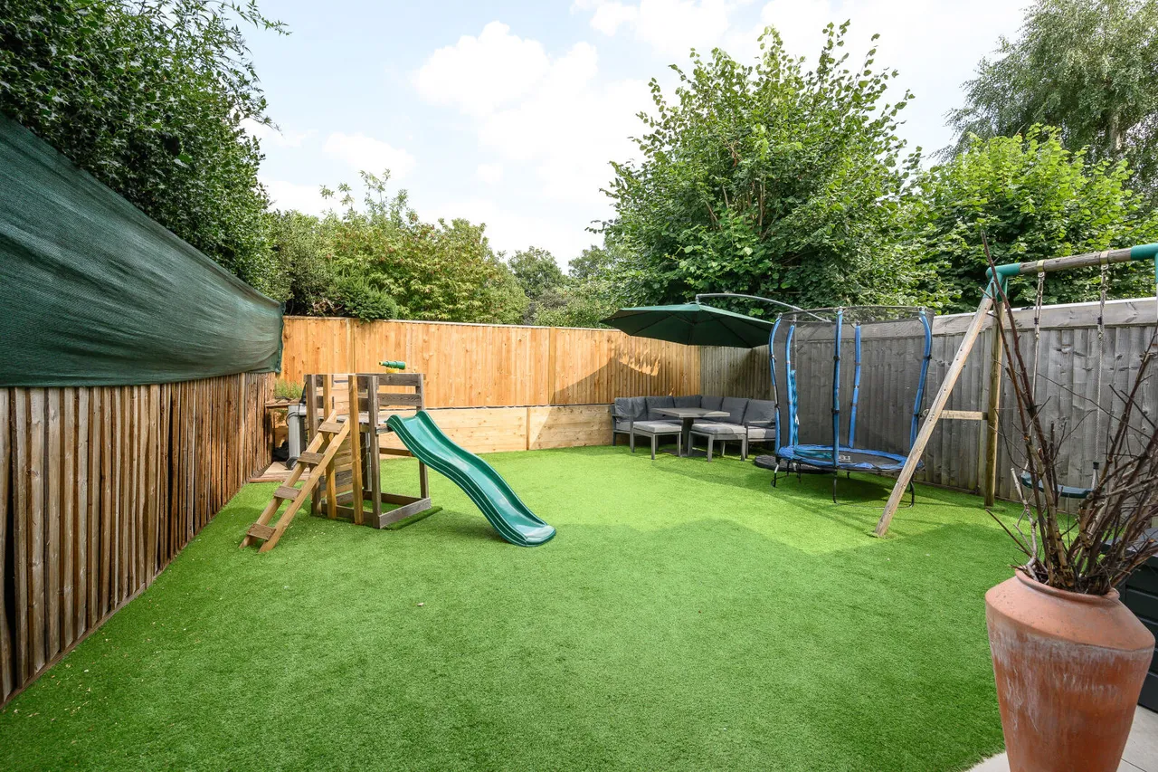 Mostyn Road, Merton Park, SW19, photo 6