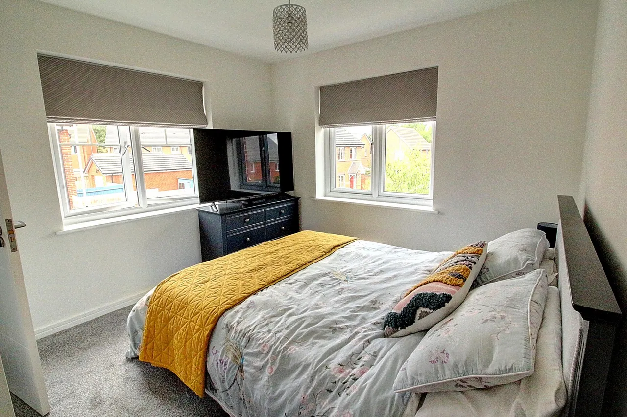 Milbanke Close, Earl Shilton, LE9, photo 18
