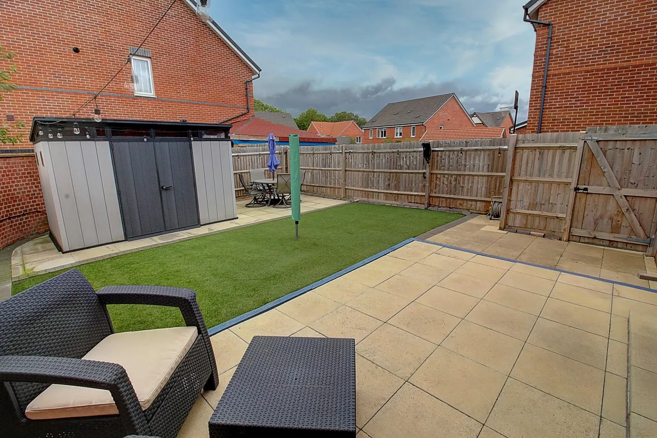 Milbanke Close, Earl Shilton, LE9, photo 4
