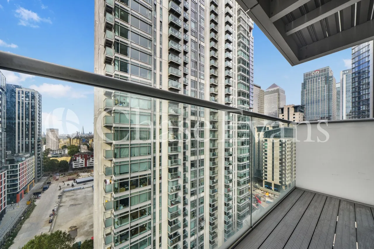 Pan Peninsula Square, Canary Wharf, E14, photo 12