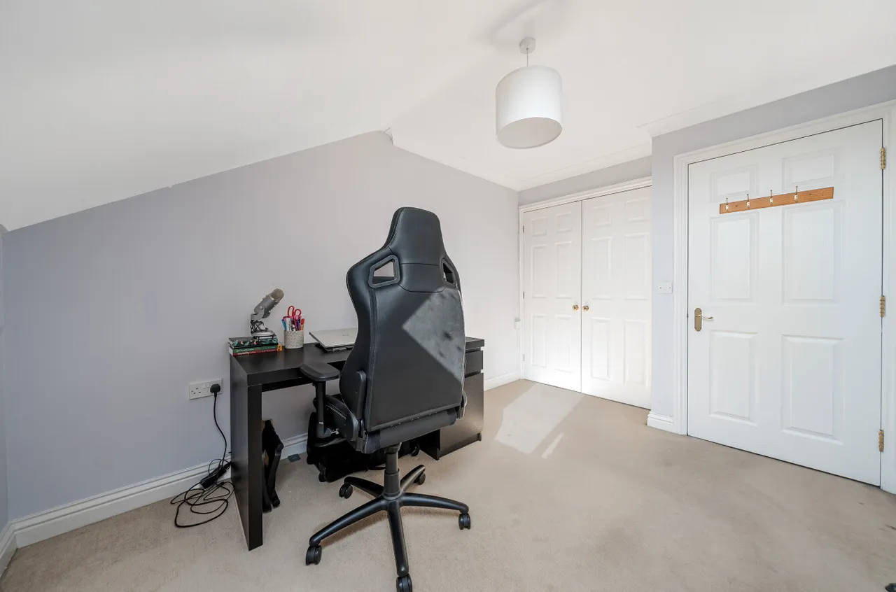 Archers Road, Banister Park, SO15, photo 10