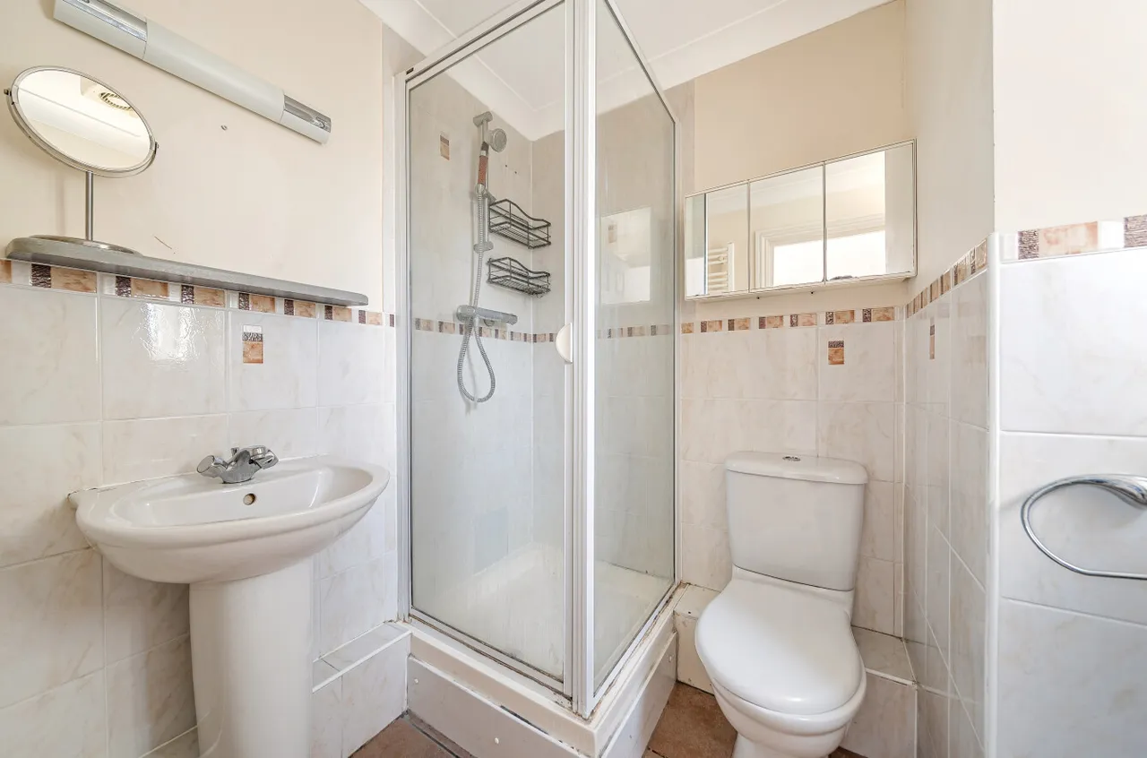 Archers Road, Banister Park, SO15, photo 11