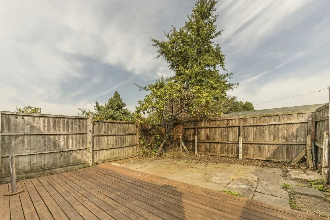 De Montfort Road, SW16, photo 7
