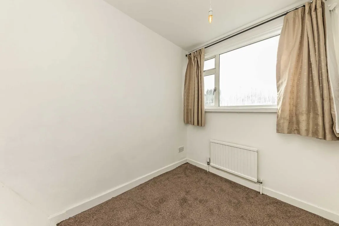 De Montfort Road, SW16, photo 6
