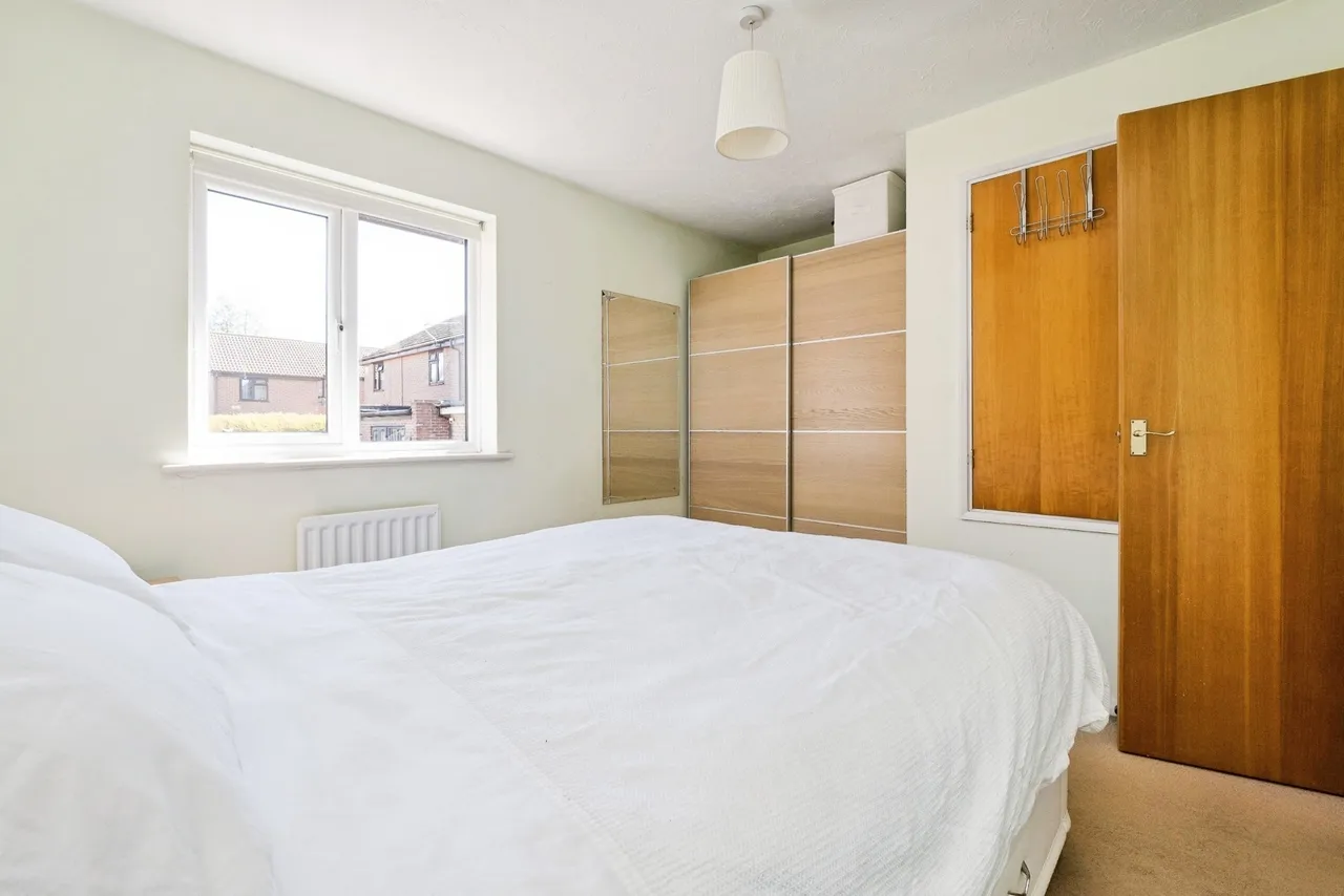 Alderwood Close, Abridge, Romford, Essex, RM4, photo 10