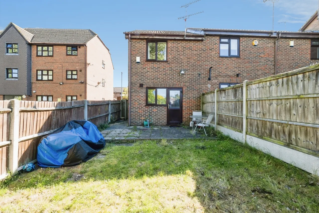 Alderwood Close, Abridge, Romford, Essex, RM4, photo 15