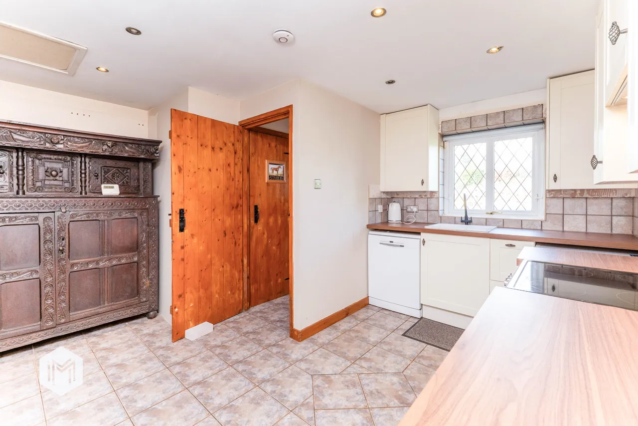 Watling Street, Affetside, BL8, photo 13