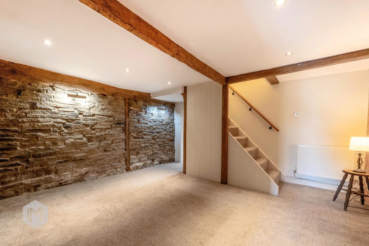 Watling Street, Affetside, BL8, photo 3