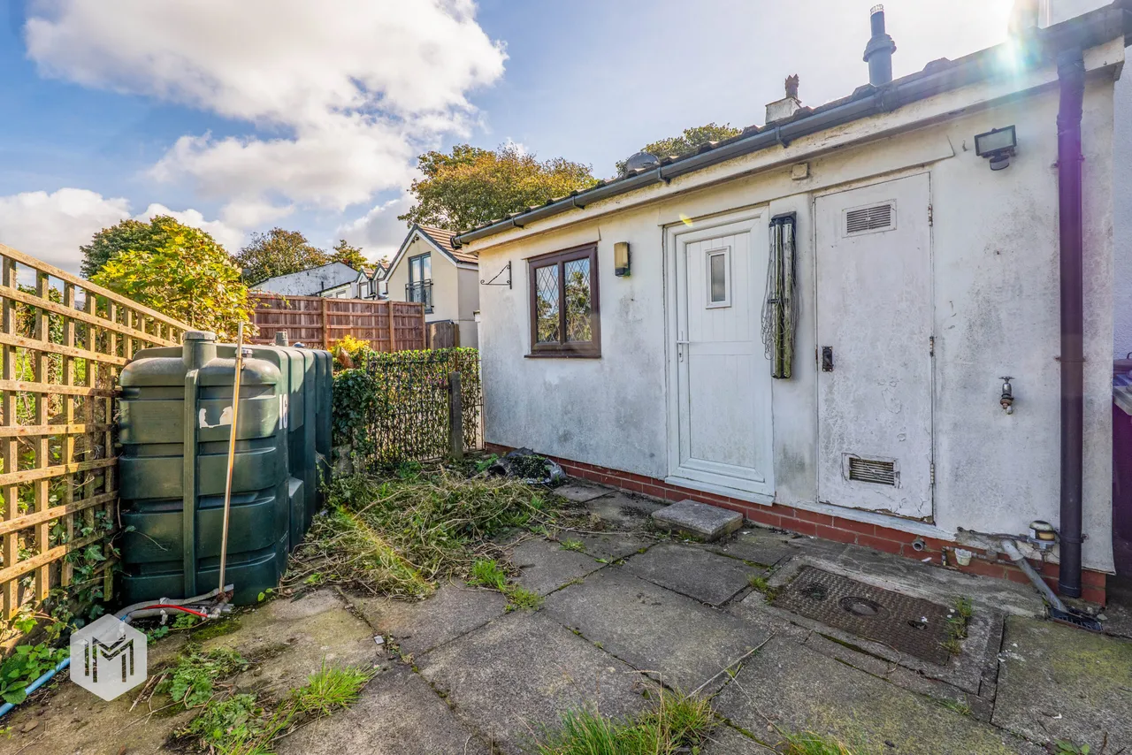 Watling Street, Affetside, BL8, photo 28
