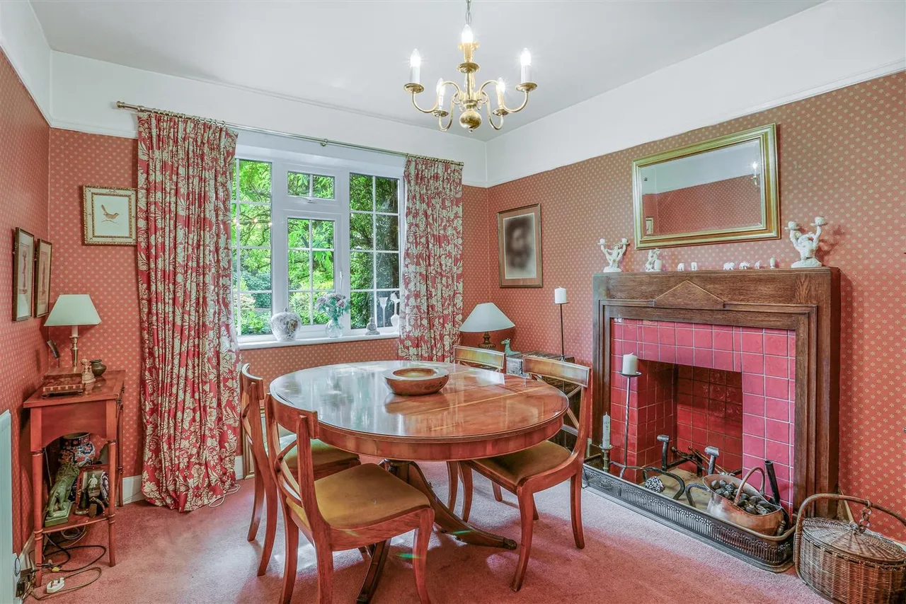 Meadow Way, Burgh Heath, Tadworth, KT20 5LY, photo 7