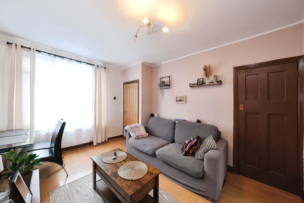 Sycamore House Road, Sheffield, photo 4