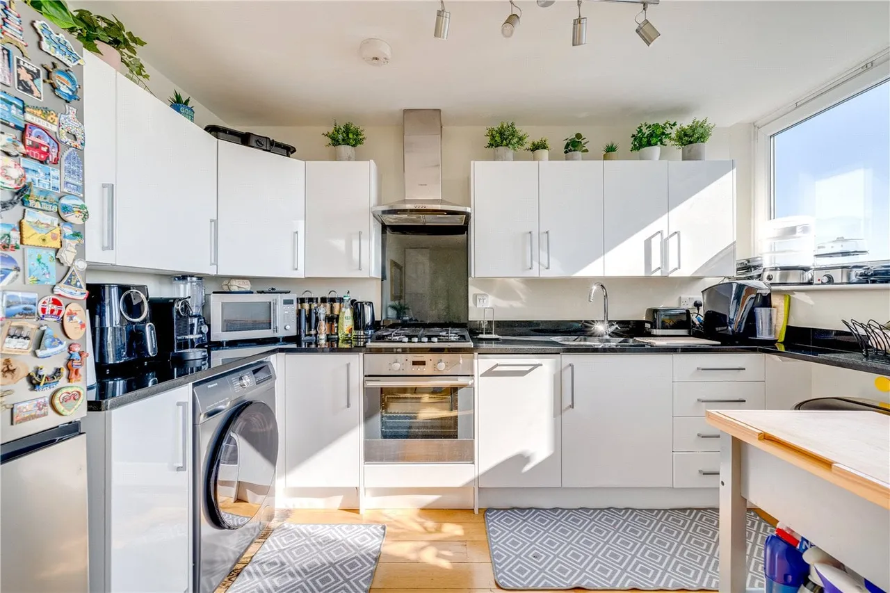 King Charles House, Wandon Road, London, SW6, photo 5