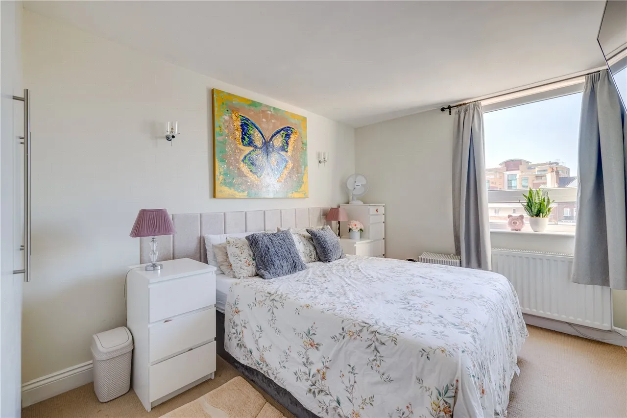 King Charles House, Wandon Road, London, SW6, photo 3