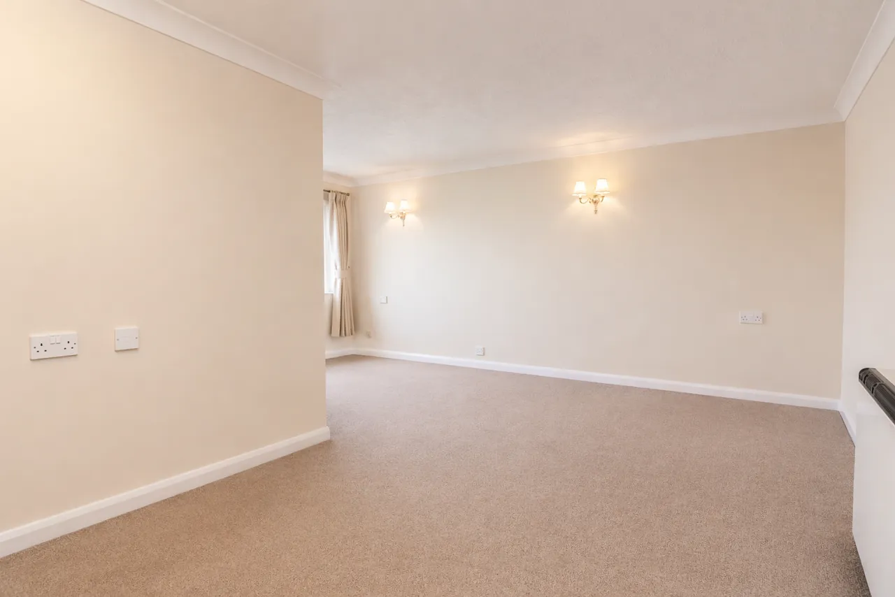 Burges Court, Station Road, Thorpe Bay, SS1, photo 5
