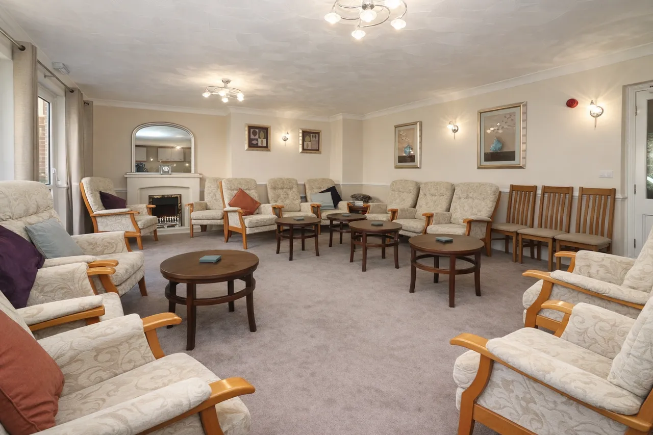 Burges Court, Station Road, Thorpe Bay, SS1, photo 11