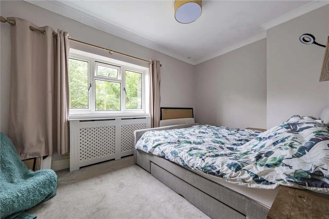 Dover House Road, London, photo 7