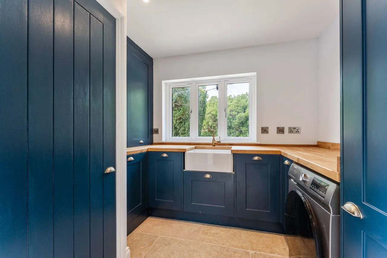 Tytherley Road, Winterslow, SP5, photo 16