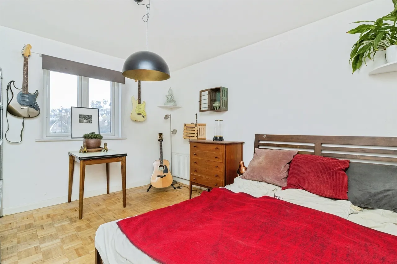 Whitelake Place, West Golds Way, Newton Abbot, photo 9