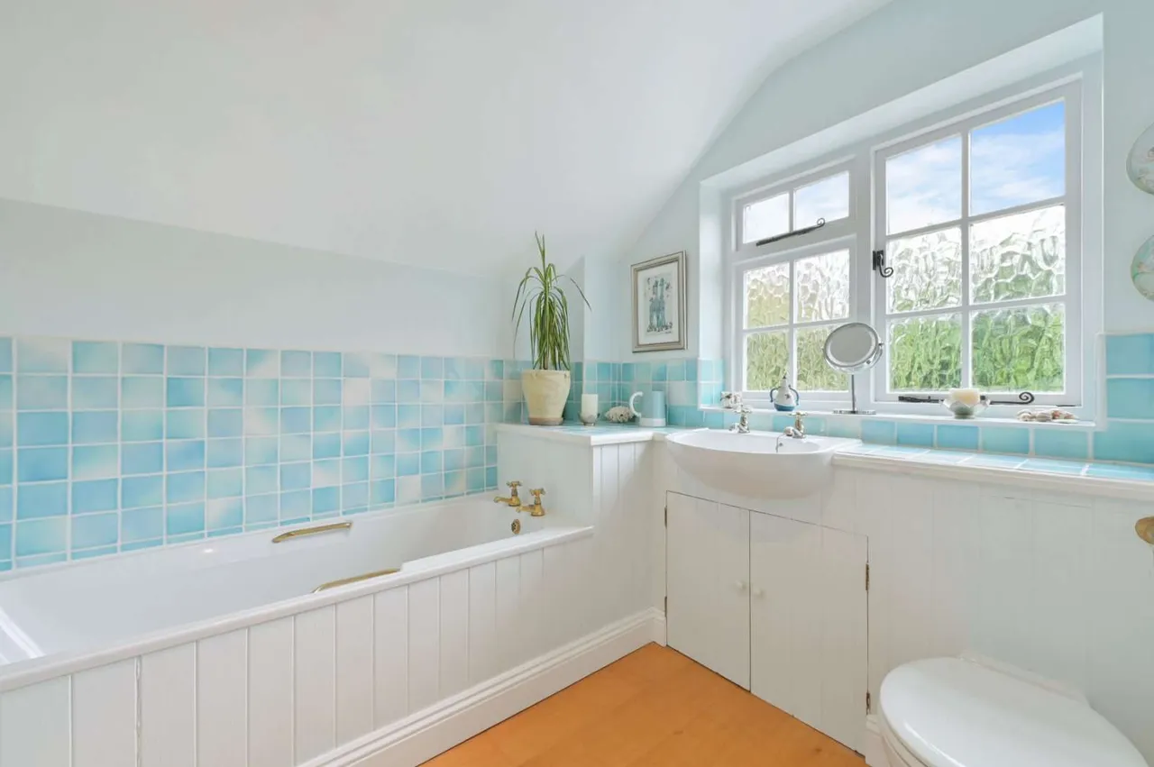 Bradcutts Lane, Cookham, SL6, photo 8