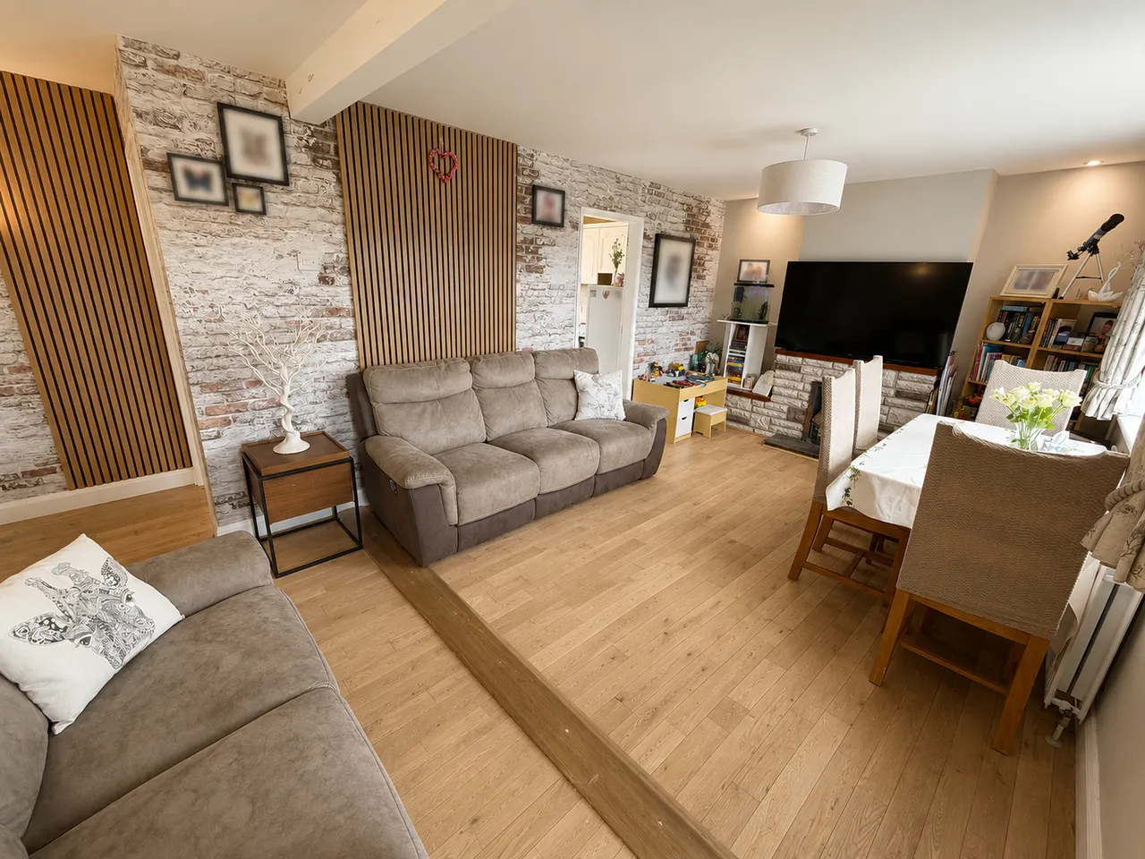 Woodland Gardens, Lambeg, BT27, photo 7