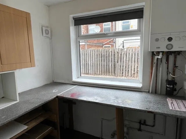 Radcliffe Road, Bentley, photo 7