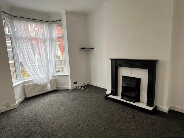 Radcliffe Road, Bentley, photo 10