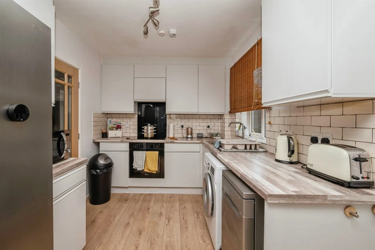 Hoveton Place, Badersfield, NR10, photo 4