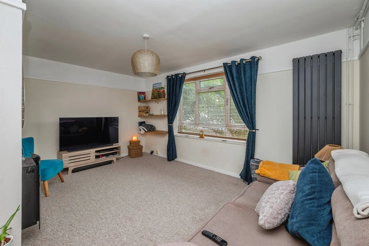 Hoveton Place, Badersfield, NR10, photo 5