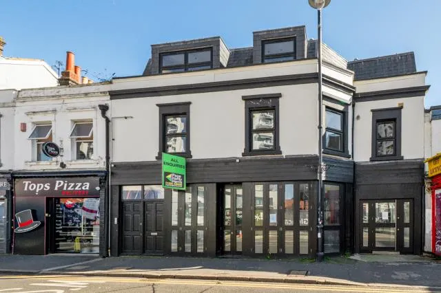 3 bed flat for sale, Queen Street, Maidenhead, SL6