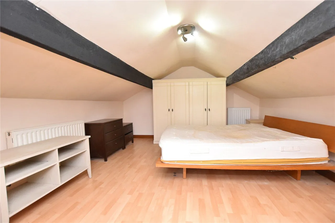 Springfield Road, Guiseley, LS20, photo 5