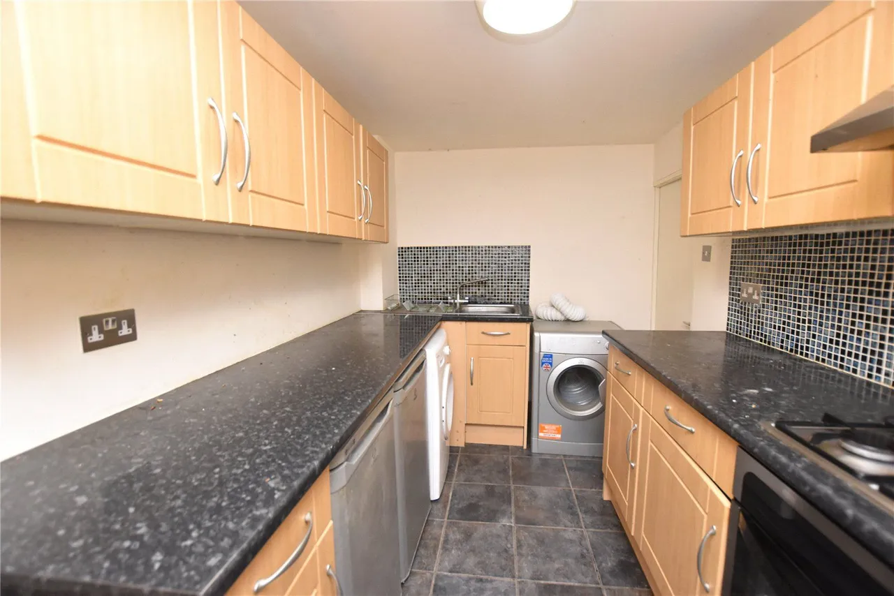 Springfield Road, Guiseley, LS20, photo 8