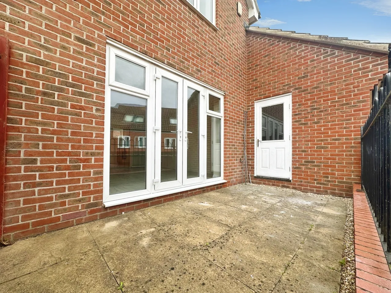 Benham Road, Basingstoke, RG24 9TJ, photo 14