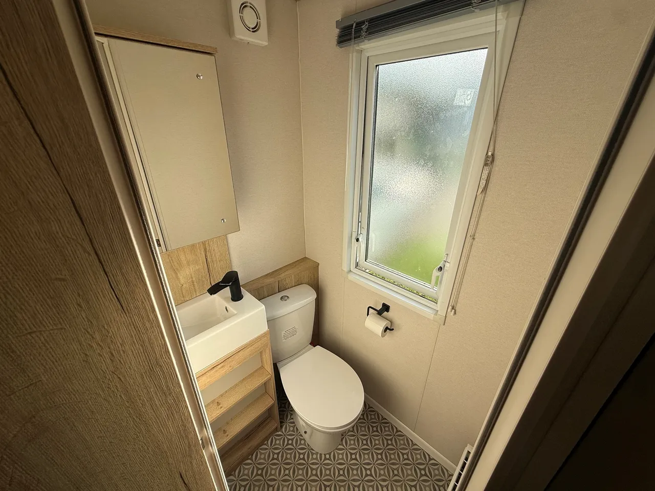 Carlton Meres Holiday Park, Carlton, IP17, photo 7
